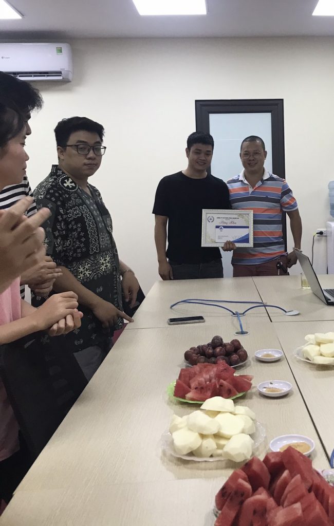 Chúc mừng nhân viên xuất sắc tháng 05/2021